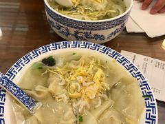 -笑来喜馄饨小笼工坊店(湖滨街店)