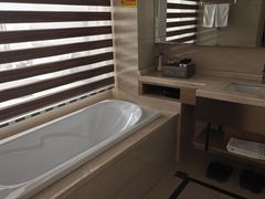 -兴芮温泉度假区