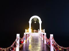 -北戴河碧螺塔海上酒吧公园