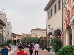 -佛罗伦萨小镇广佛名品奥特莱斯(疏港路店)