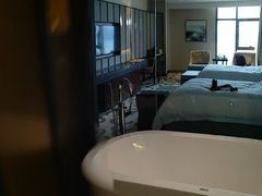 -厦门途易蓝罗约海景温泉酒店(园博苑地铁站店)