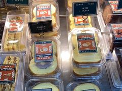 -酥大興·新国潮糕点配茶饮(龙岗万达黑金店)