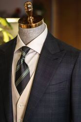 -优刻西服西装定制(金轮国际广场店)