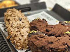 -HOT CRUSH趁热集合·现烤面包(环球港店)