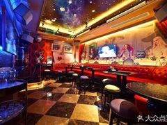 -乐界KTV(虹桥中心店)