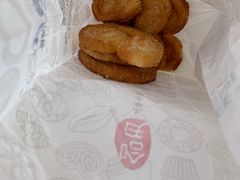 小蝴蝶酥-上海哈尔滨食品厂(淮海中路店)