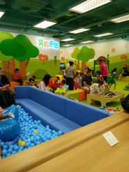 -莫莉幻想儿童乐园(青岛金茂湾店)