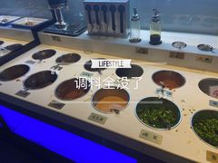 自助调料区-傣妹火锅(南京东路一店)