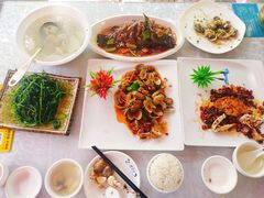 -范饭椰林川湘味海鲜·椰子鸡(三亚湾椰梦长廊店)