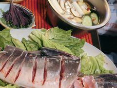 -鲜念蒸汽石锅鱼(红山6979店)