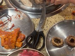-姜胖胖韩式自助烤肉(光明万达店)
