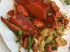 -覃记海鲜美食餐厅