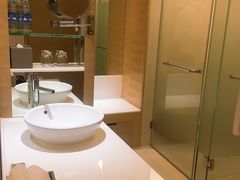 -阿瓦尼河滨曼谷酒店