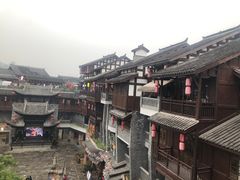 -磁器口古镇