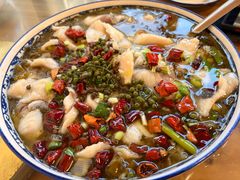 -美顺香食府鱼头老店(雪野湖店)