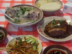 -老方桌烂蹄花川菜馆(九龙坡店)