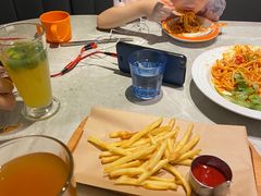 -必胜客(燕郊永旺店PHDI店)