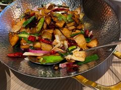 -艳阳天·非遗楚菜(武汉客厅店)