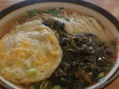 -小姜锅贴(凤凰街店)