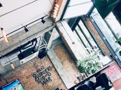 -FAT COW(虹梅路店)