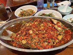 回娘家的香辣鱼-回家吃饭·地道南昌菜(建德观总店)