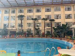 -兴芮温泉度假区