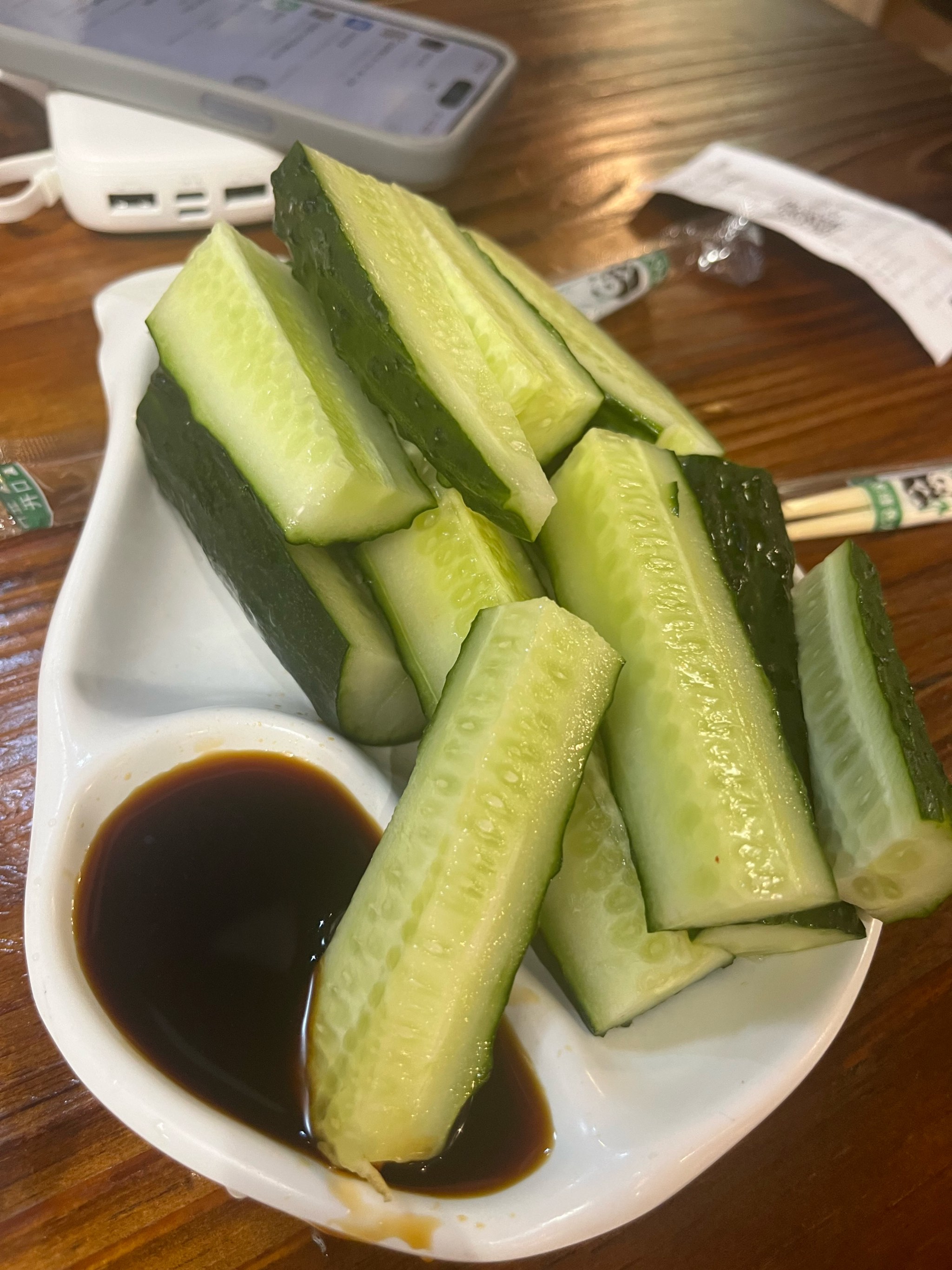 黄瓜炒荆芥图片