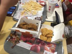 -麦当劳(华融店)