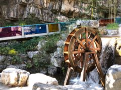 -十渡东湖港风景区