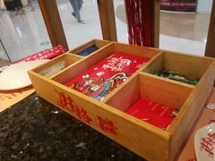 -井格重庆火锅(临平银泰城店)