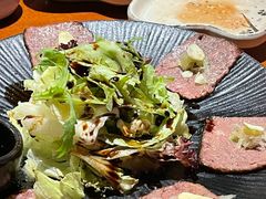 牛肉沙拉-肉魁屋·烧肉·烧鸟·酒场(高新店)