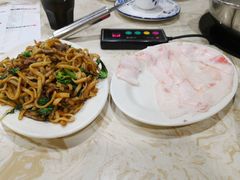 -粤潮牛肉火锅店(江南大道店)