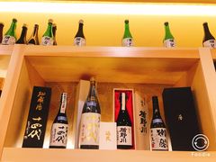 老板的私藏品，十四代清酒。-皇品田苑日式料理(苏州中心店)