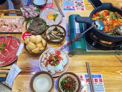-黔二妞地摊火锅(龙华清湖店)
