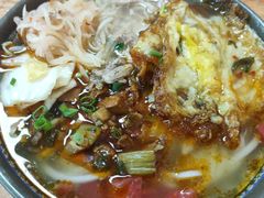-巍山𤆵肉饵丝