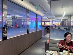 -海底捞火锅(杭州庆春路夜宵主题店)
