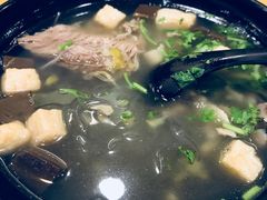 -回味鸭血粉丝汤(新城市广场店)