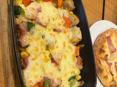 蒜香鸡肉培根芝士烤饭-萨莉亚意式餐厅(深圳北站店)