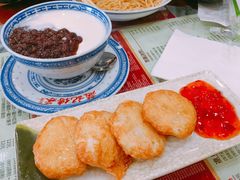 -赵记传承特色牛奶甜品(泉城广场店)