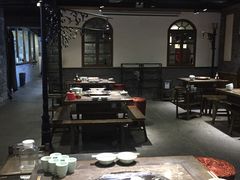 -红九格老火锅(三峡广场店)