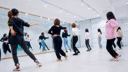 -Bella贝拉流行舞蹈