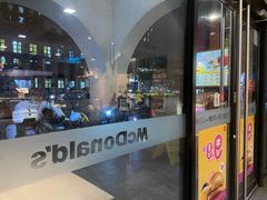 -麦当劳(斜土路2号店)
