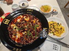 -渔语鱼酸菜鱼新川菜(来福士店)