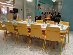 大堂-姚姚酸菜鱼·金戈戈香港豉油鸡(喜荟城联名店)