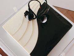 -BLACKSWAN黑天鹅(环球店)
