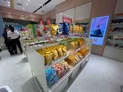 零售区-良品铺子(宝安天虹购物中心店)