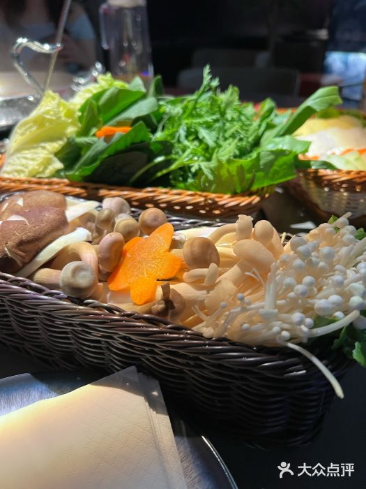 伴山牛贵州黄牛肉火锅·苗疆非遗艺术餐厅(上海首店)图片