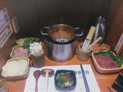 -独食火锅·半米屋台(直营总店)