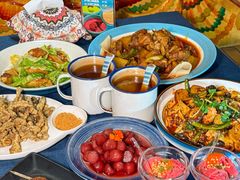 -伊带伊路新疆美食府(呼家楼店)