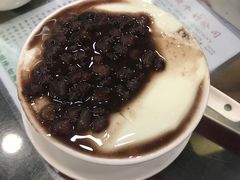 红豆双皮奶-义顺牛奶公司(庇利金街店)